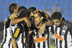 Galo inicia disputa por vaga nas quartas-de-final da Copa Sul-Americana ricardinho atltico 01